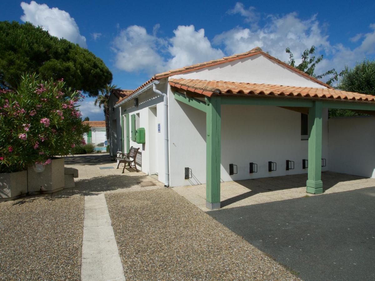Le Petit Bois Villa Sainte-Marie-de-Re Bagian luar foto